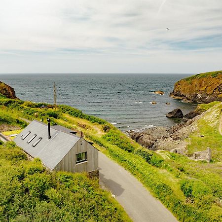 Cliff-Top Cottage On Coast Path W/Panoramic Views Trevine Luaran gambar